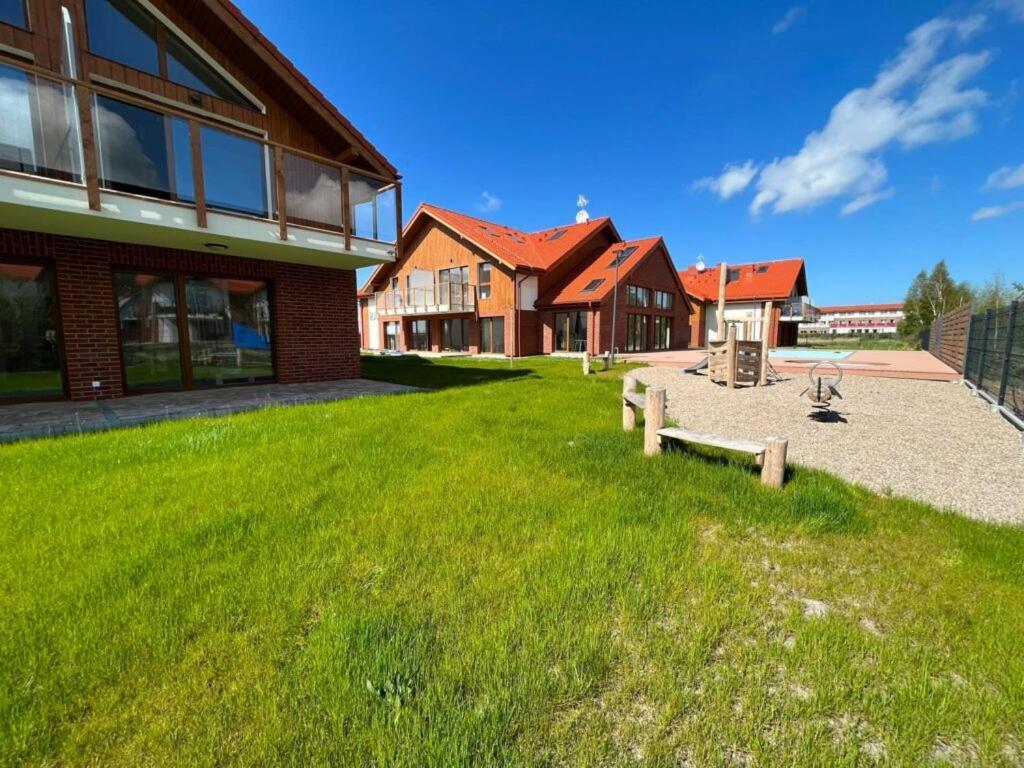 Lebskie Zacisze - Apartamenty Lebska Ostoja- Piaskowa Zarnowska Bagian luar foto
