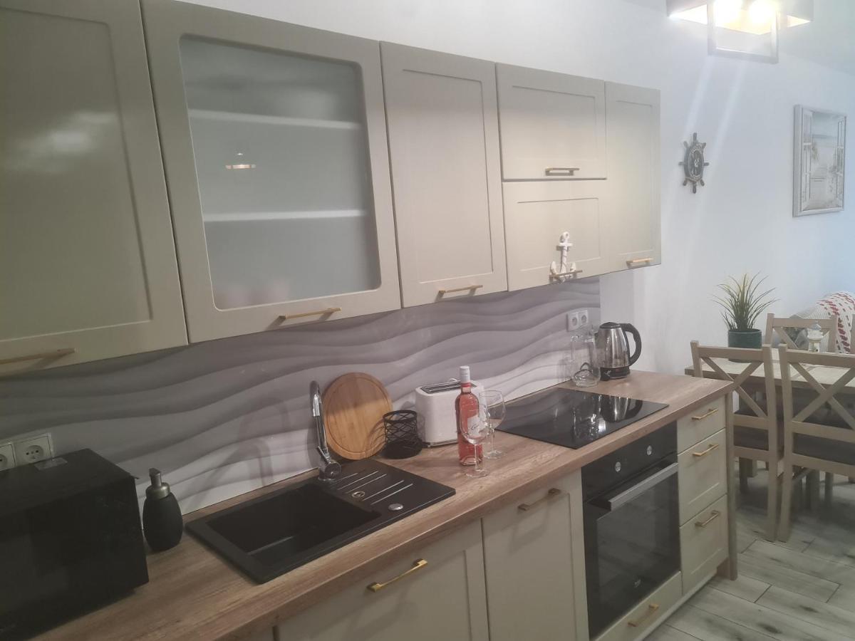 Lebskie Zacisze - Apartamenty Lebska Ostoja- Piaskowa Zarnowska Bagian luar foto